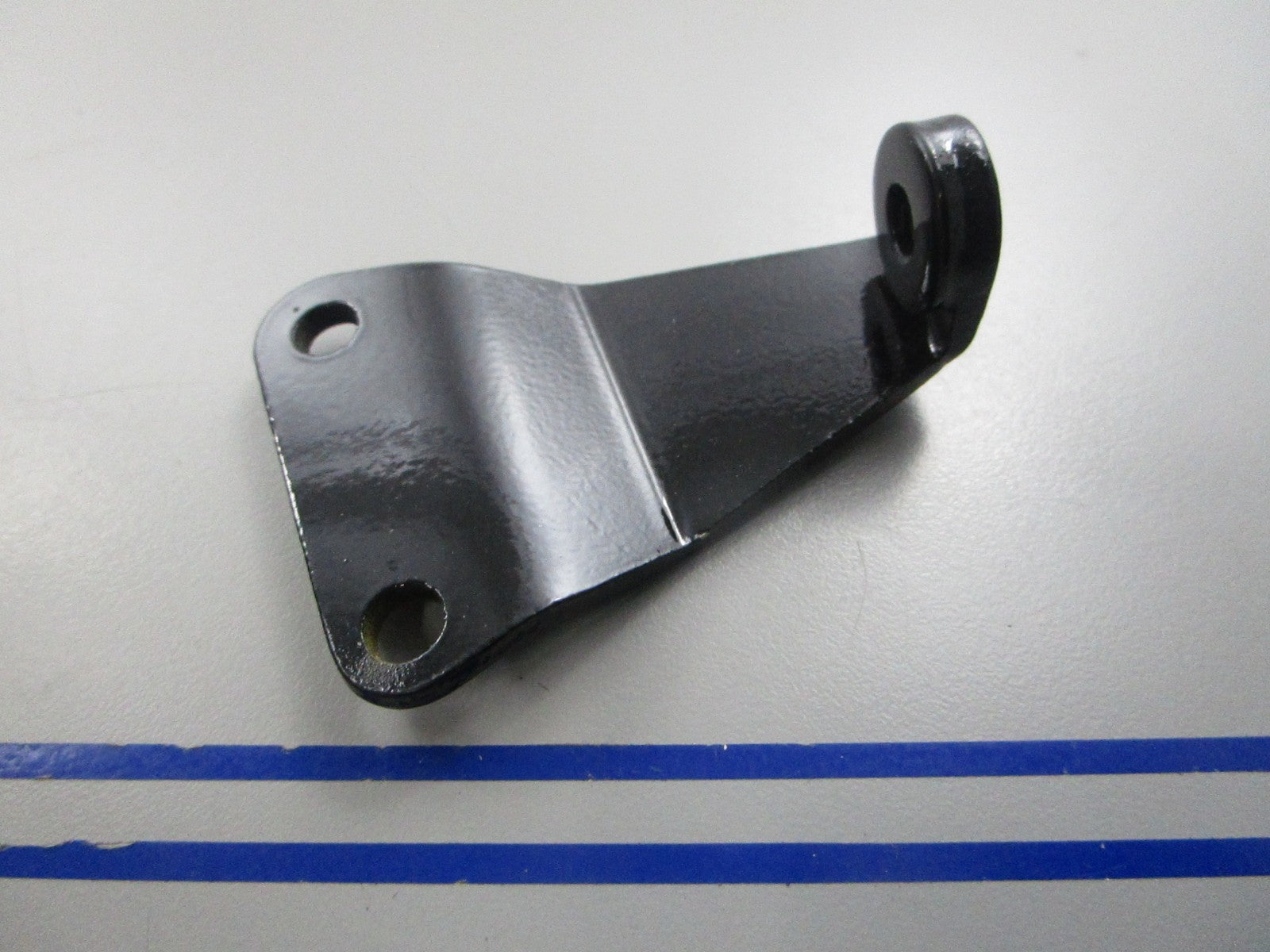 NEW OEM 30917 Mercury Quicksilver Bracket 0810
