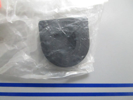*NEW OEM* 0820 Suzuki Cap 52115-98301