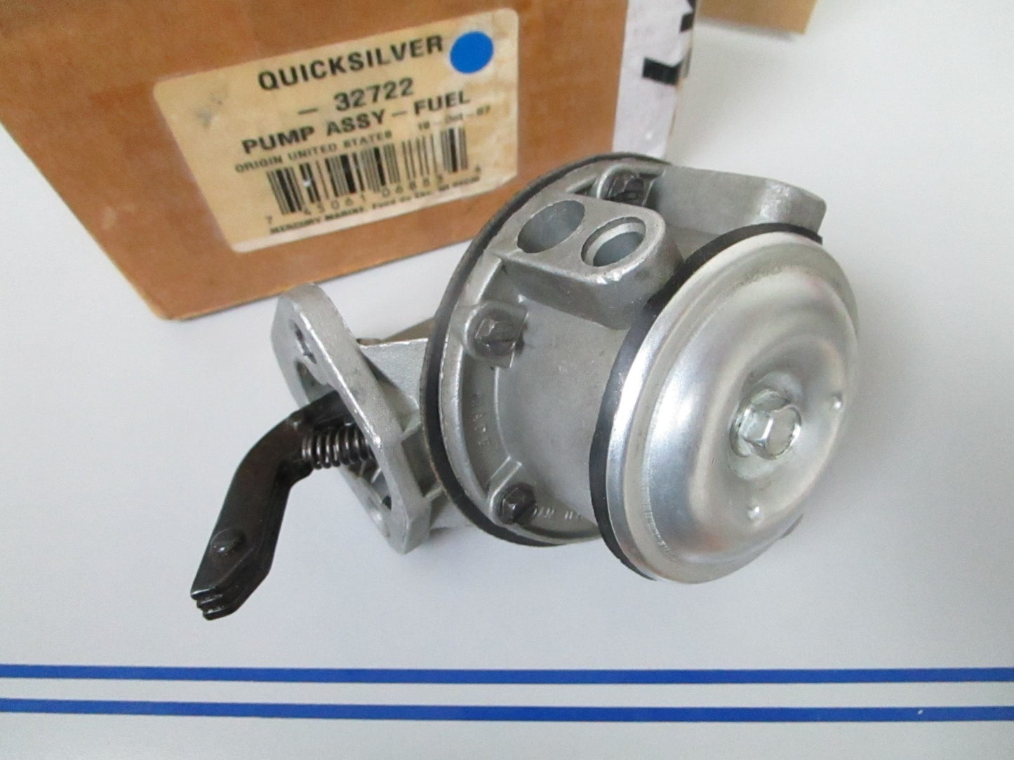 NEW OEM 32722 Mercury Quicksilver Fuel Pump Assembly 0720