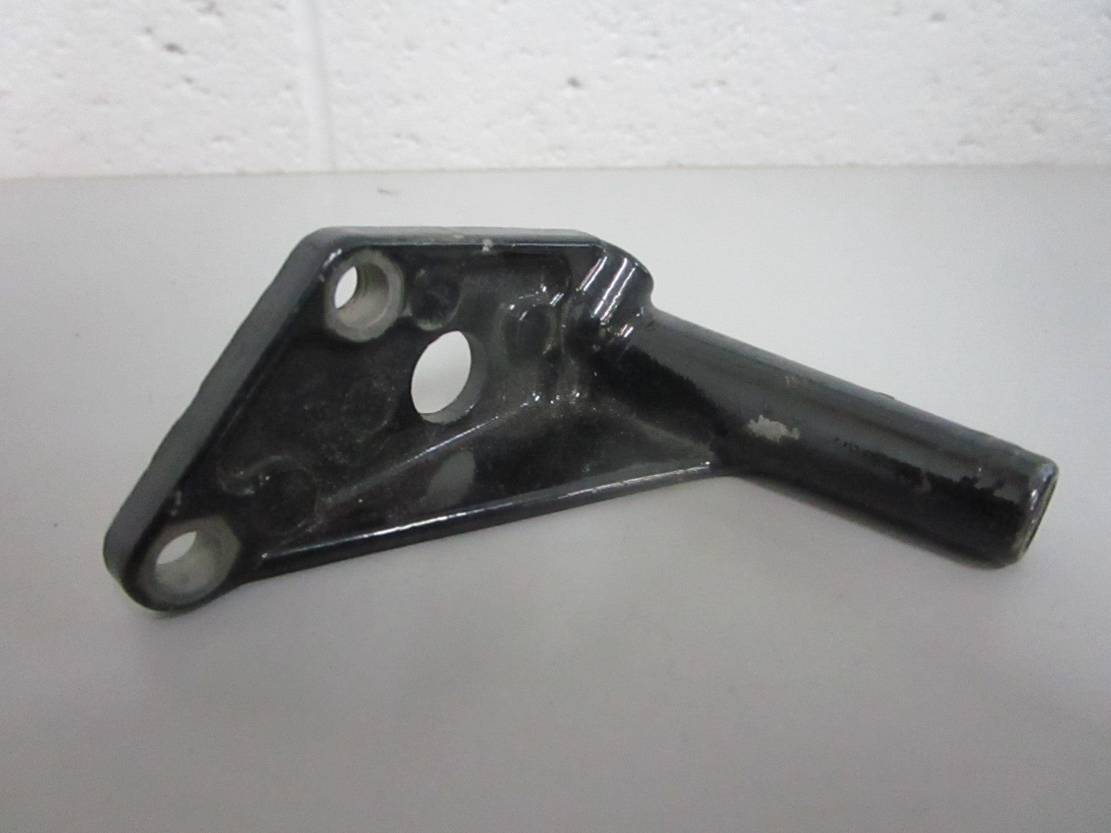 NEW OEM 42114 Mercury Quicksilver Support Bracket 0820