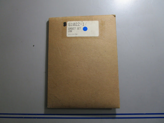 *NEW OEM* 0810 Mercury Force Gasket Set G1022-1