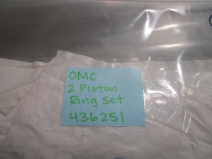 *NEW OEM* 0810 OMC Johnson Evinrude 2 Piston Ring Set 436251 0436251