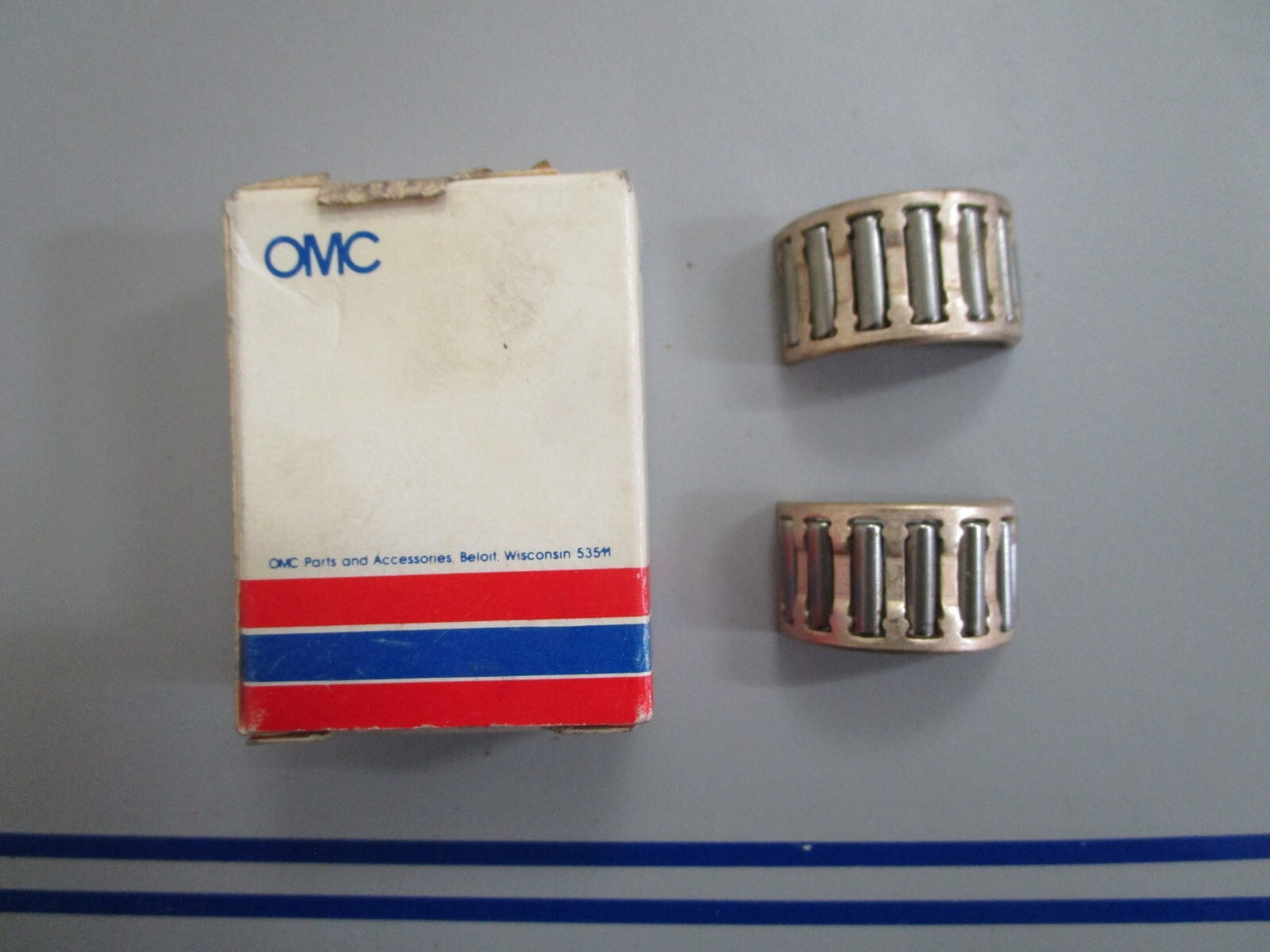 *NEW OEM* 0820 OMC Johnson Evinrude Bearing Set 395401 0395401