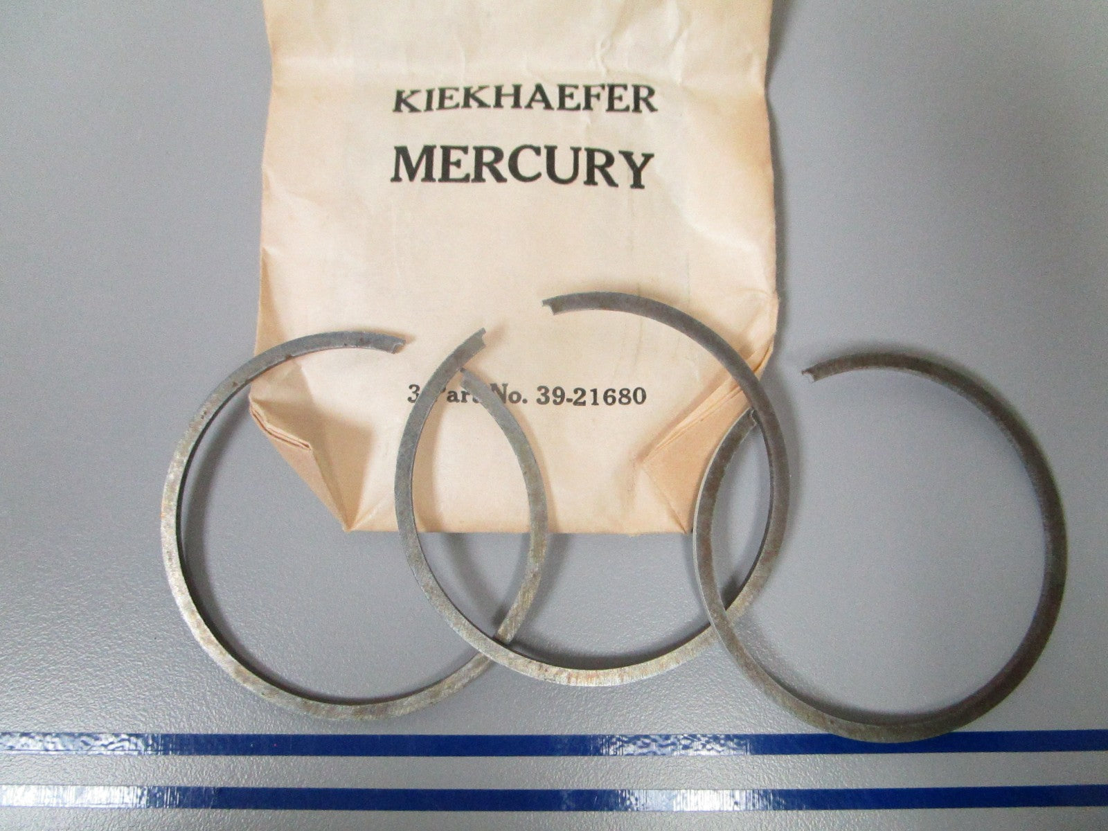 NEW OEM 39-21680 Mercury Quicksilver 3 Piston Ring Set 0810