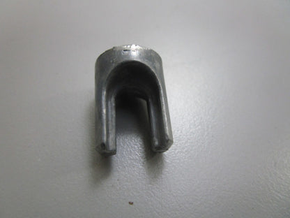*NEW OEM* 0810 Volvo Penta Retainer 3852019