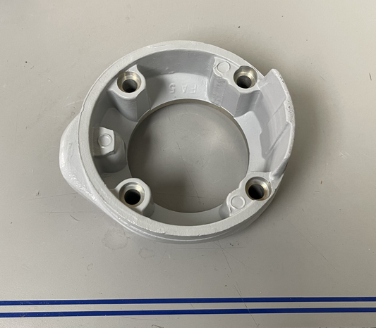 *NEW OEM* 0670 Volvo Penta AQ BB MB MD TAMD TMD Clamp Ring 832573