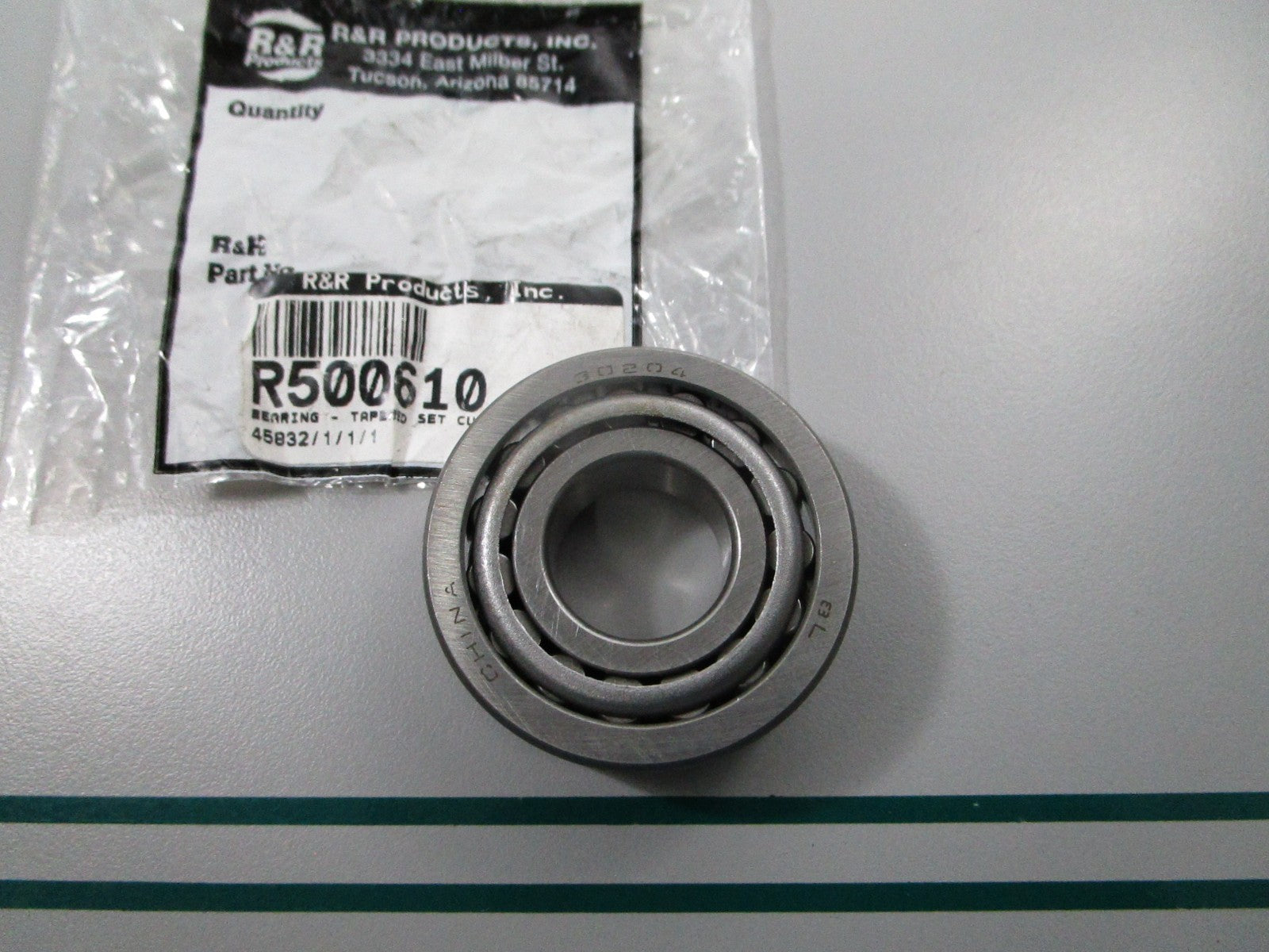 NEW R500610 R & R Tapered Bearing Set 0810