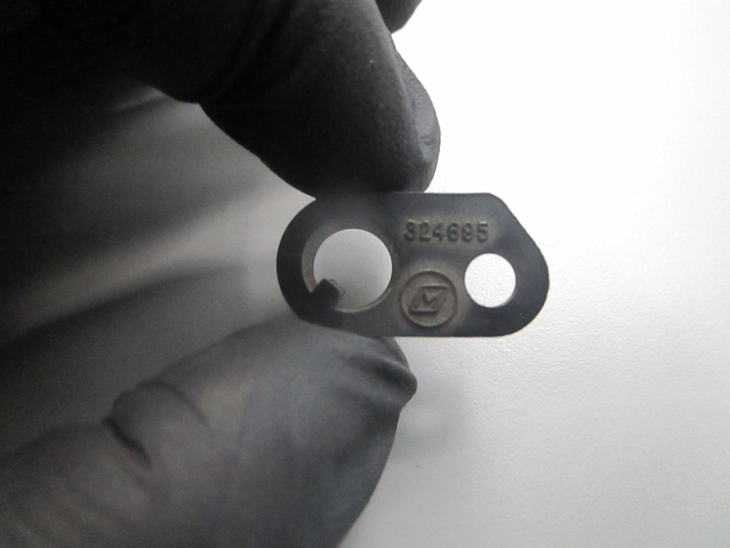 *NEW OEM* 0810 OMC Johnson Evinrude Lever 324695 0324695