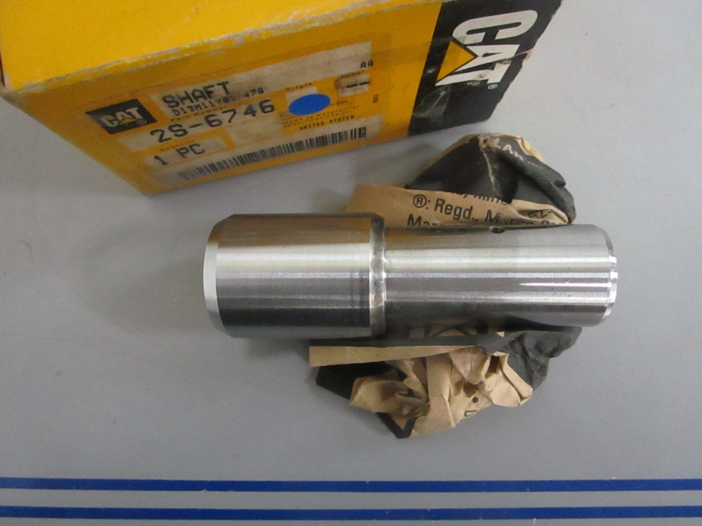 NEW OEM 2S-6746 CAT Shaft 0820