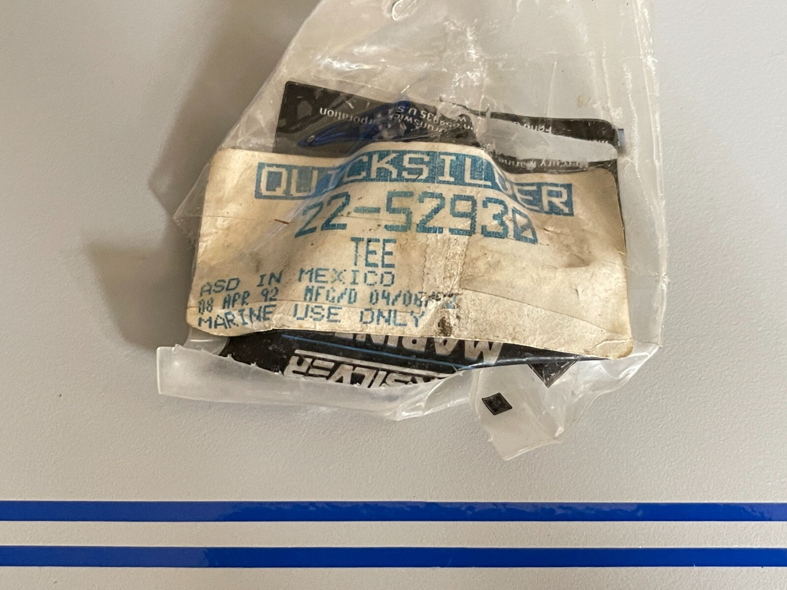 *NEW OEM* 0810 Mercury Quicksilver Tee Fitting 22-52930