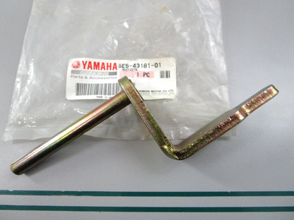 NEW OEM 6E5-43181-01-00 Yamaha Tilt Lock 0810
