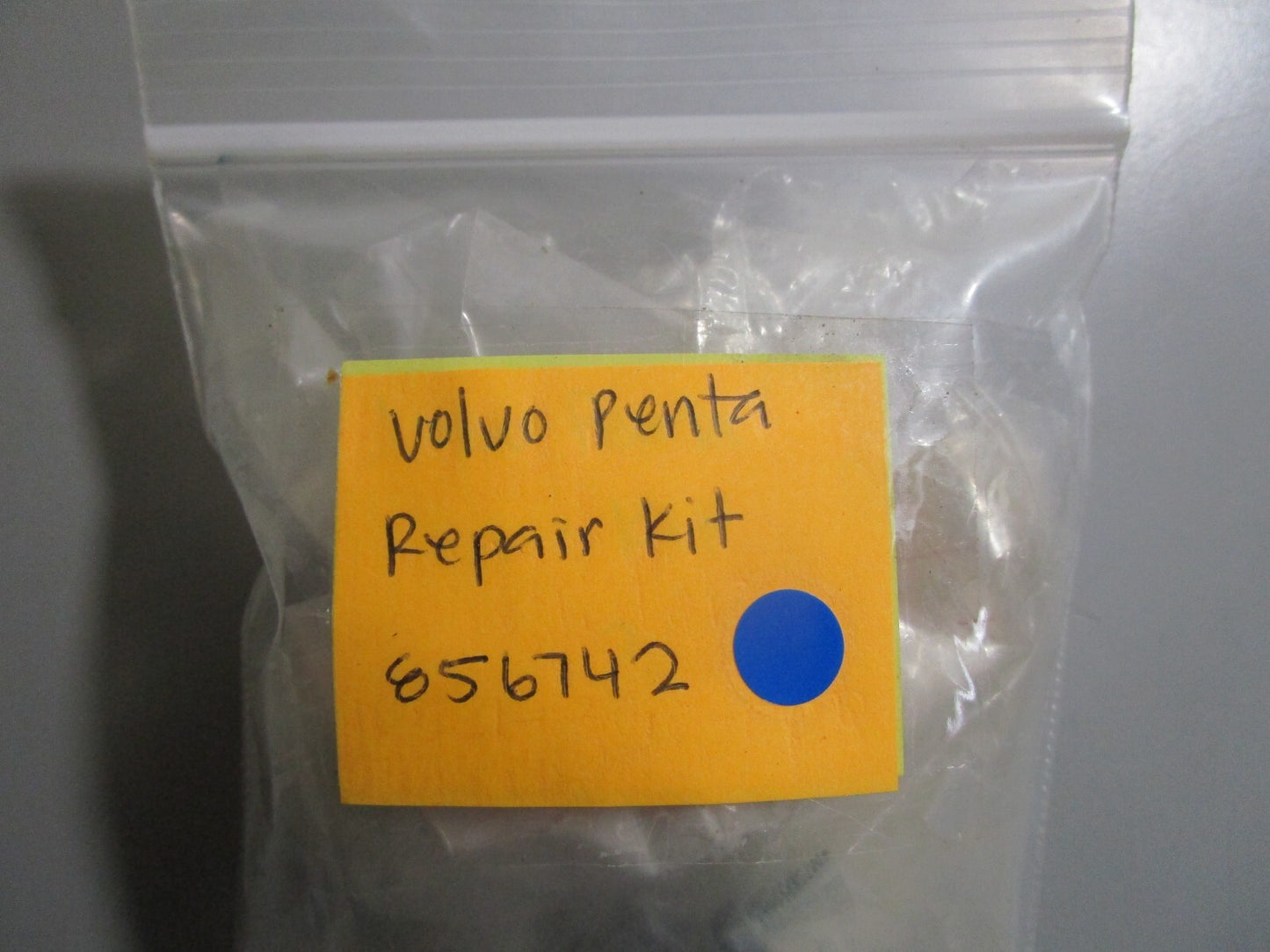 *NEW OEM* 0810 Volvo Penta Repair Kit 856742