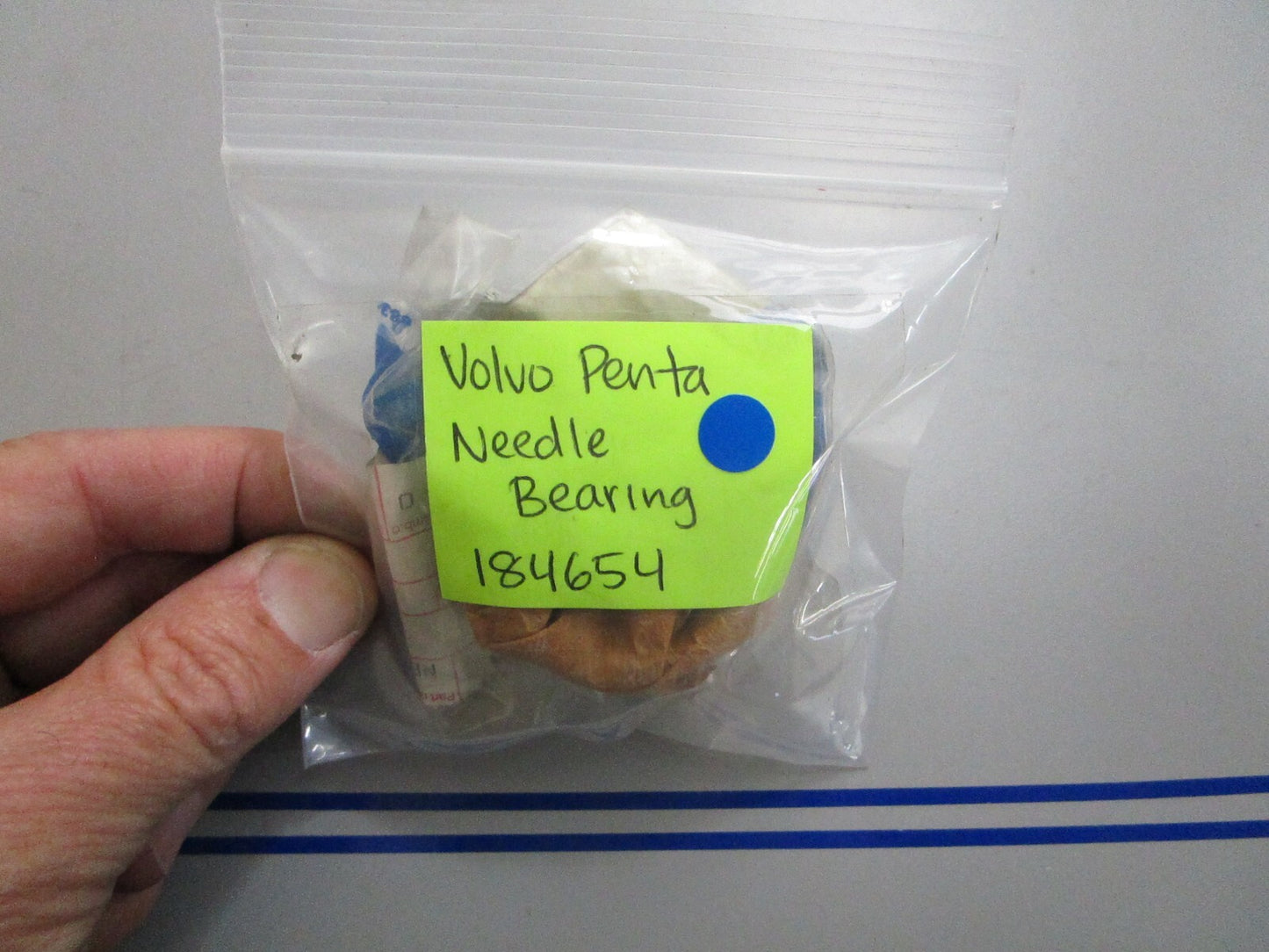 *NEW OEM* 0720 Volvo Penta Needle Bearing 184654