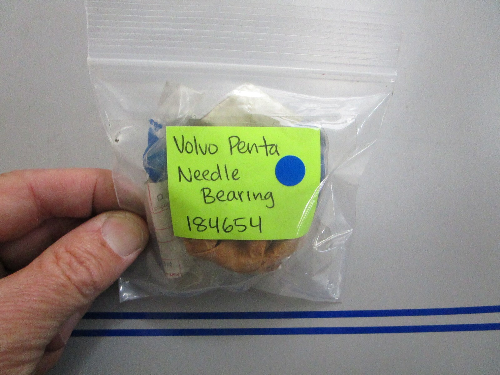 *NEW OEM* 0720 Volvo Penta Needle Bearing 184654