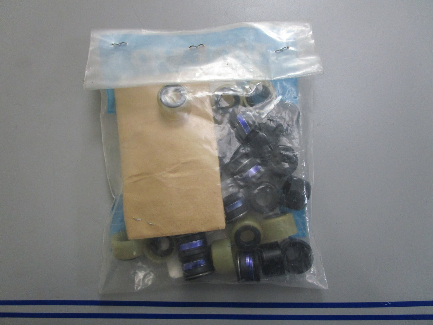 *NEW OEM* 0820 Volvo Penta Seal Kit 855564