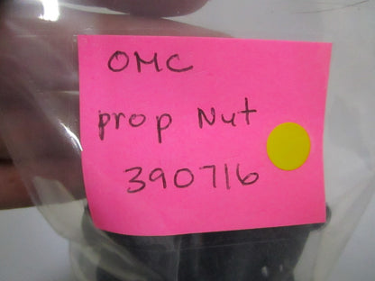 *NEW OEM* 0750 OMC Johnson Evinrude PROP NUT 390716 0390716