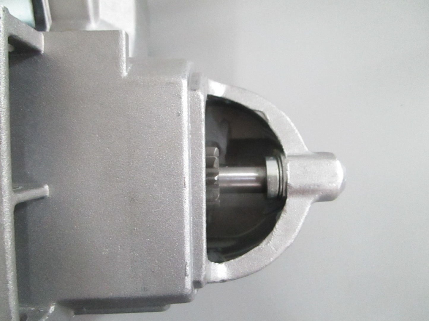 NEW 18-5905 Sierra Reman Starter Rep: 50-12177A2 50-12177A2 MerCruiser 0820