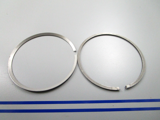 *NEW OEM* 0810 OMC Johnson Evinrude .030 2 Piston Ring Set 391416 0391416