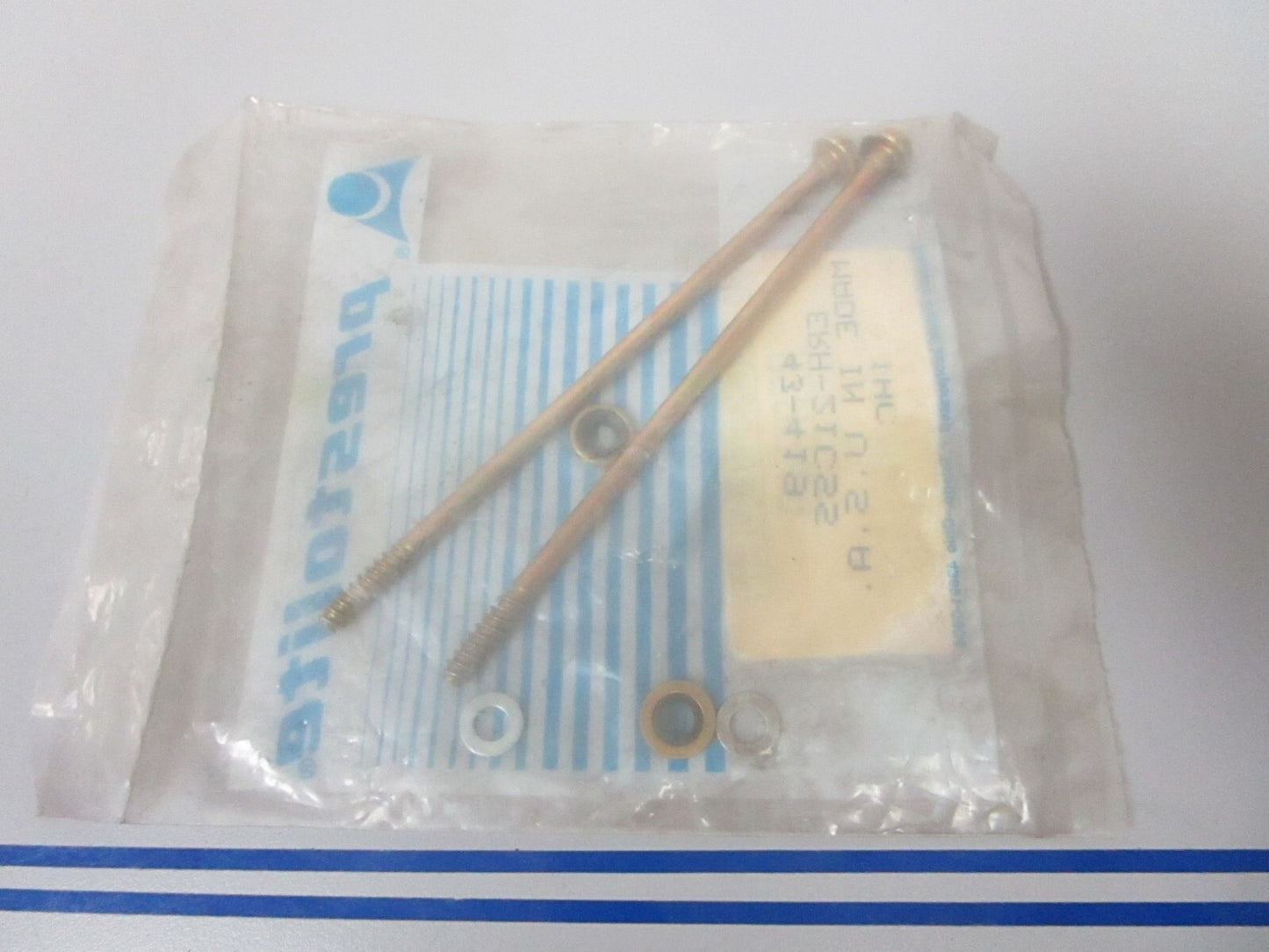 *NEW OEM* 0770 Mercury Quicksilver Bolt/Seal Package 820549