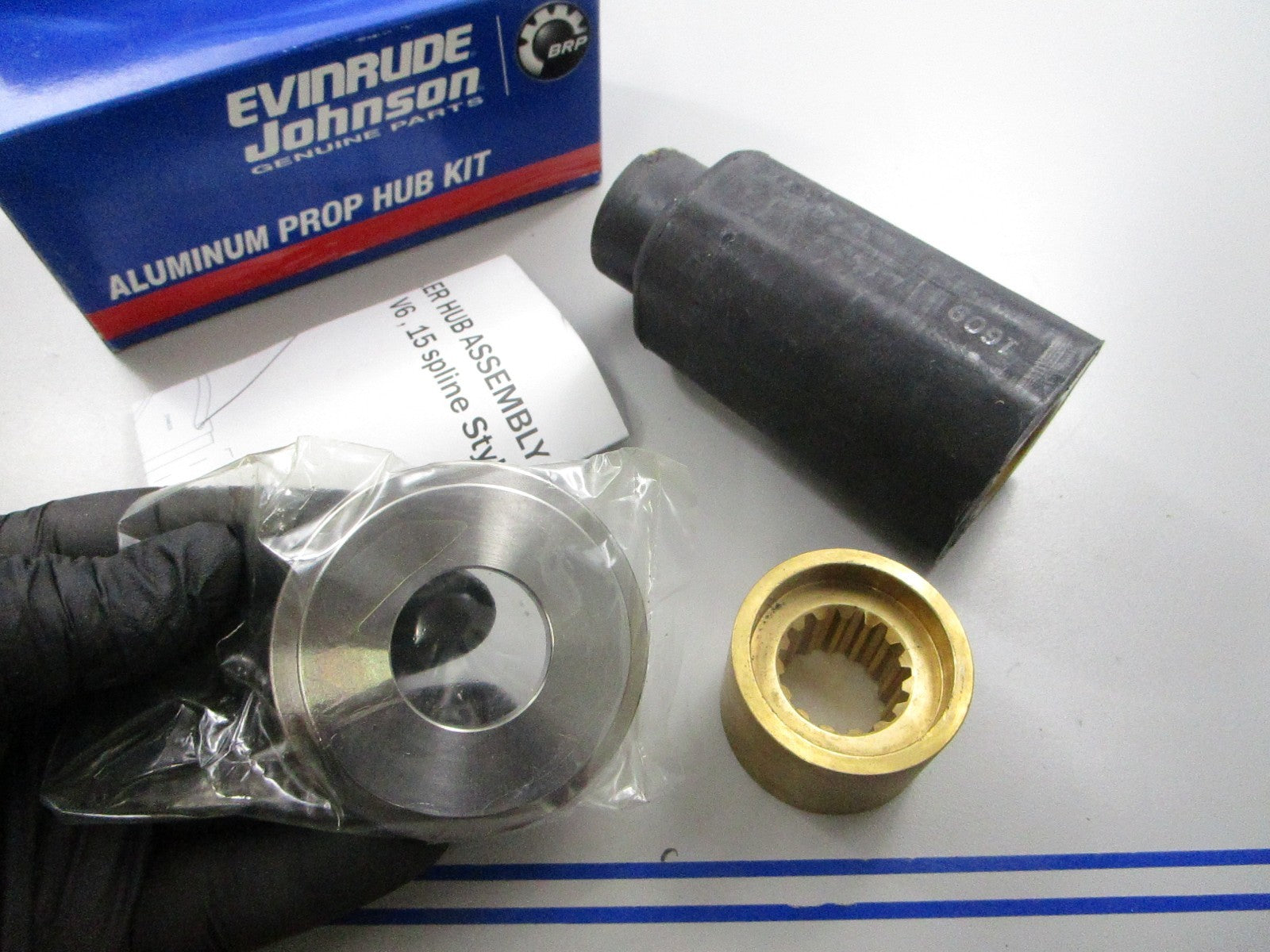 *NEW OEM* 0810 OMC Johnson Evinrude Aluminum Bushing Kit 765190 0765190