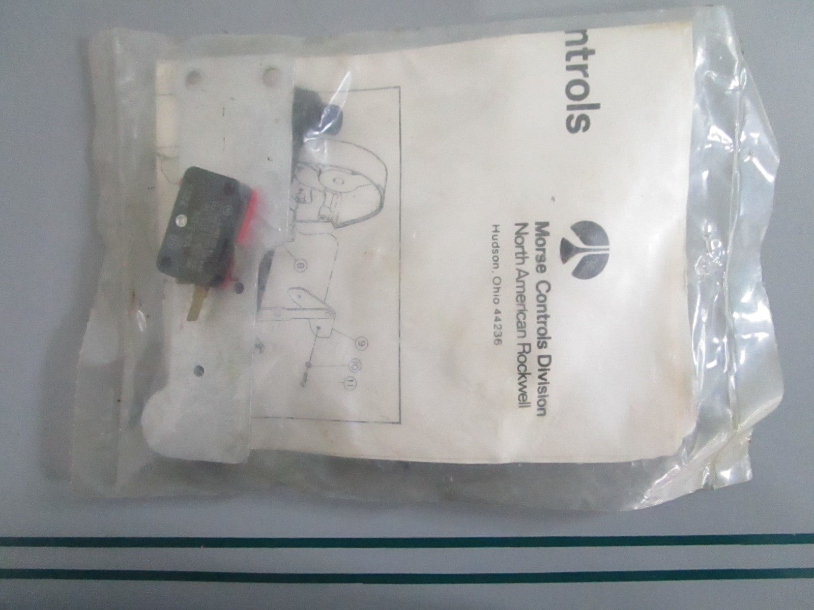 NEW OEM A67925 Morse Neutral Safety Switch Kit 0820