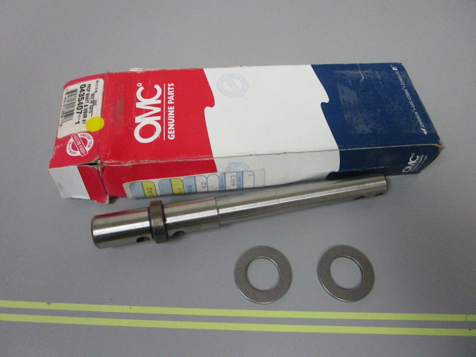 *NEW OEM* 0810 OMC Johnson Evinrude Prop Shaft & Washer Assembly 435407 0435407