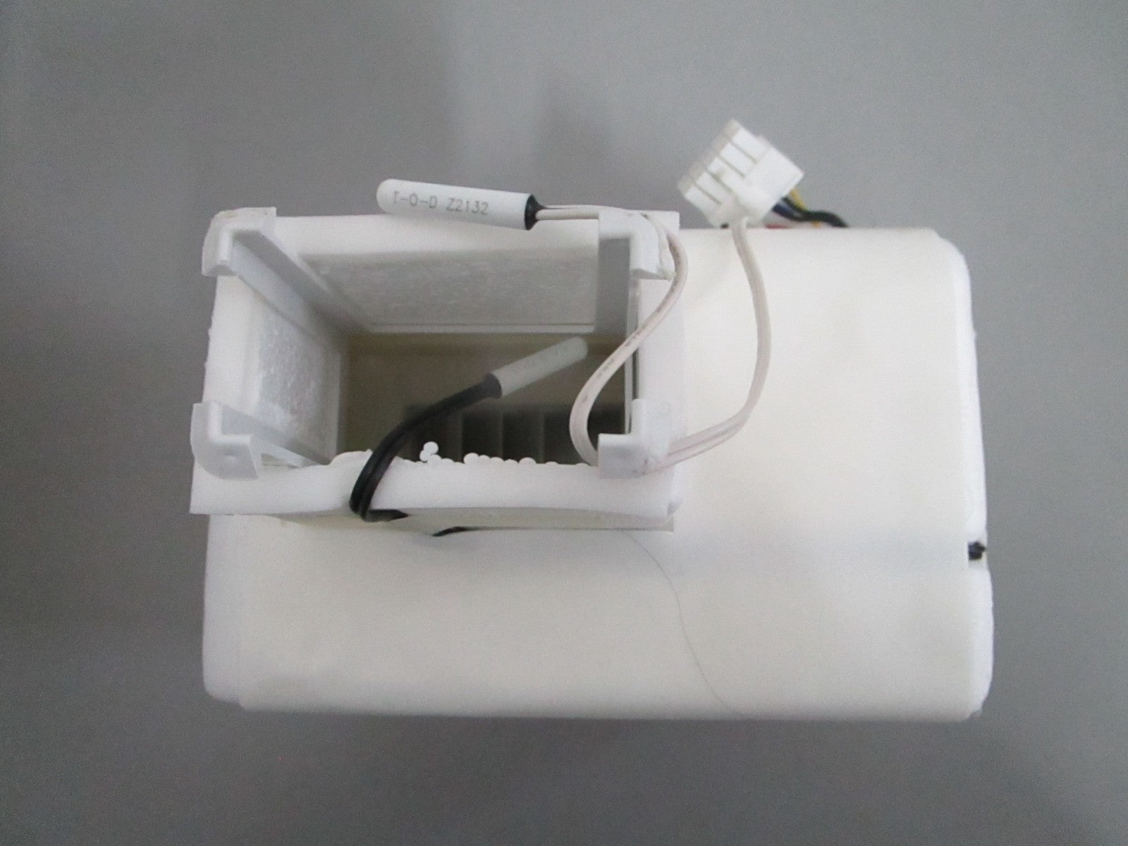 Whirlpool NEW OEM Diffuser W11317276 NOS Genuine Factory Part 0820