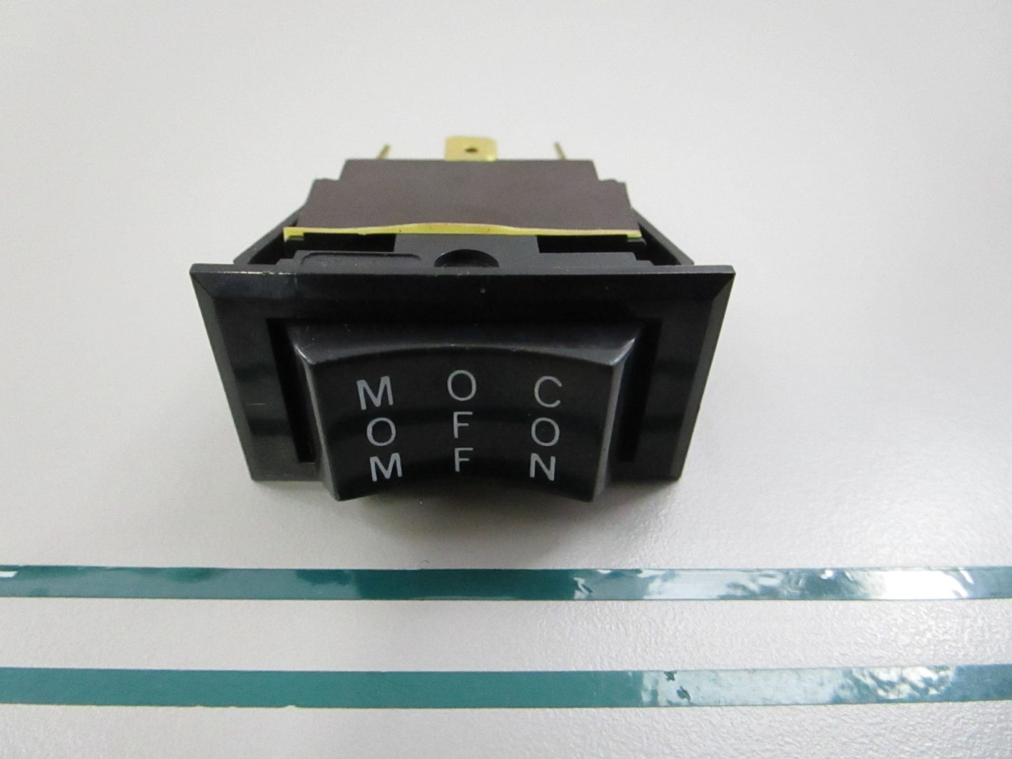 Minn Kota NEW OEM Foot Pedal Switch MOM/OFF/COM 2254030 Maxxum Edge NOS 0810