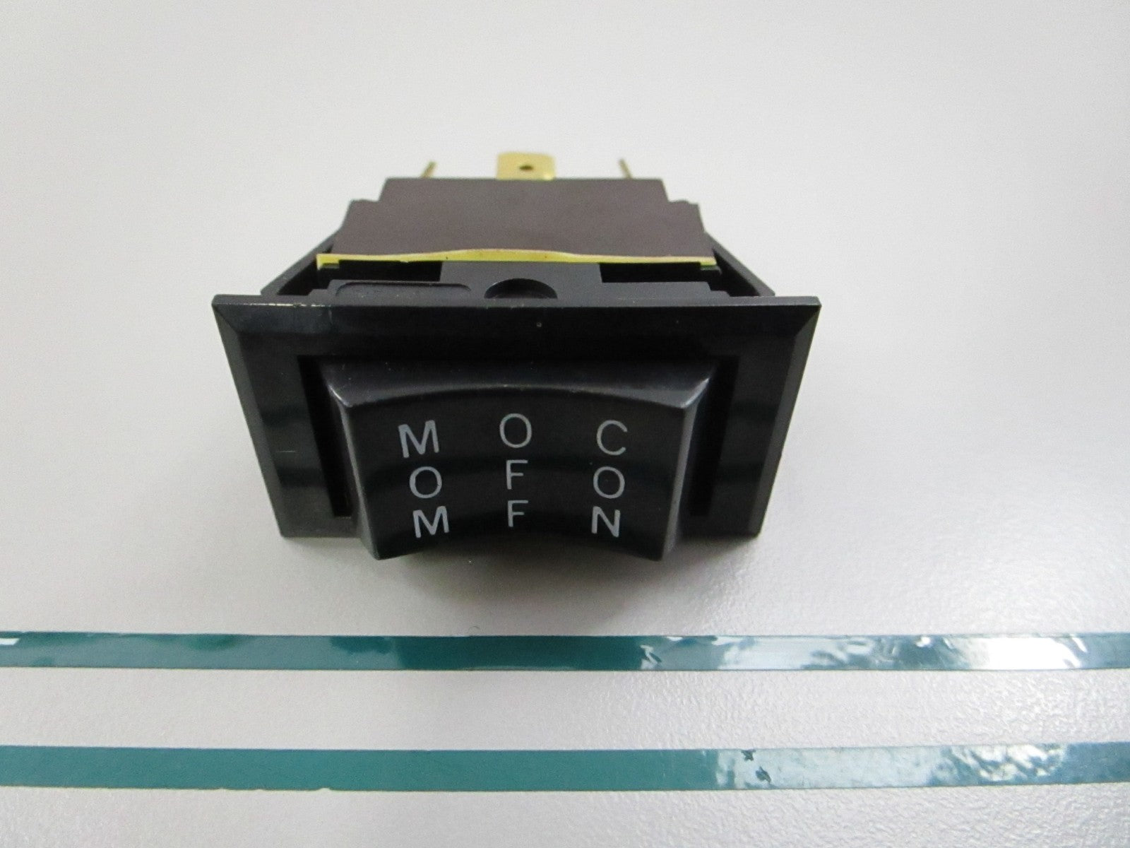 Minn Kota NEW OEM Foot Pedal Switch MOM/OFF/COM 2254030 Maxxum Edge NOS 0810