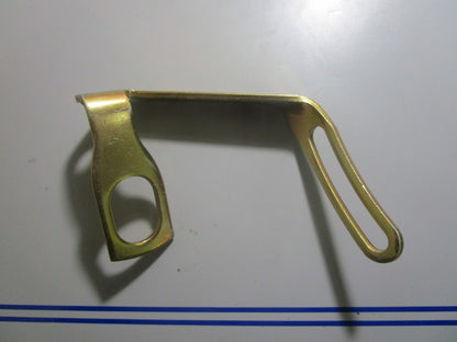 *NEW OEM* 0810 OMC Johnson Evinrude Bracket 913680 0913680