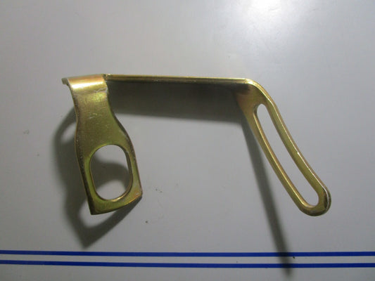 *NEW OEM* 0810 OMC Johnson Evinrude Bracket 913680 0913680