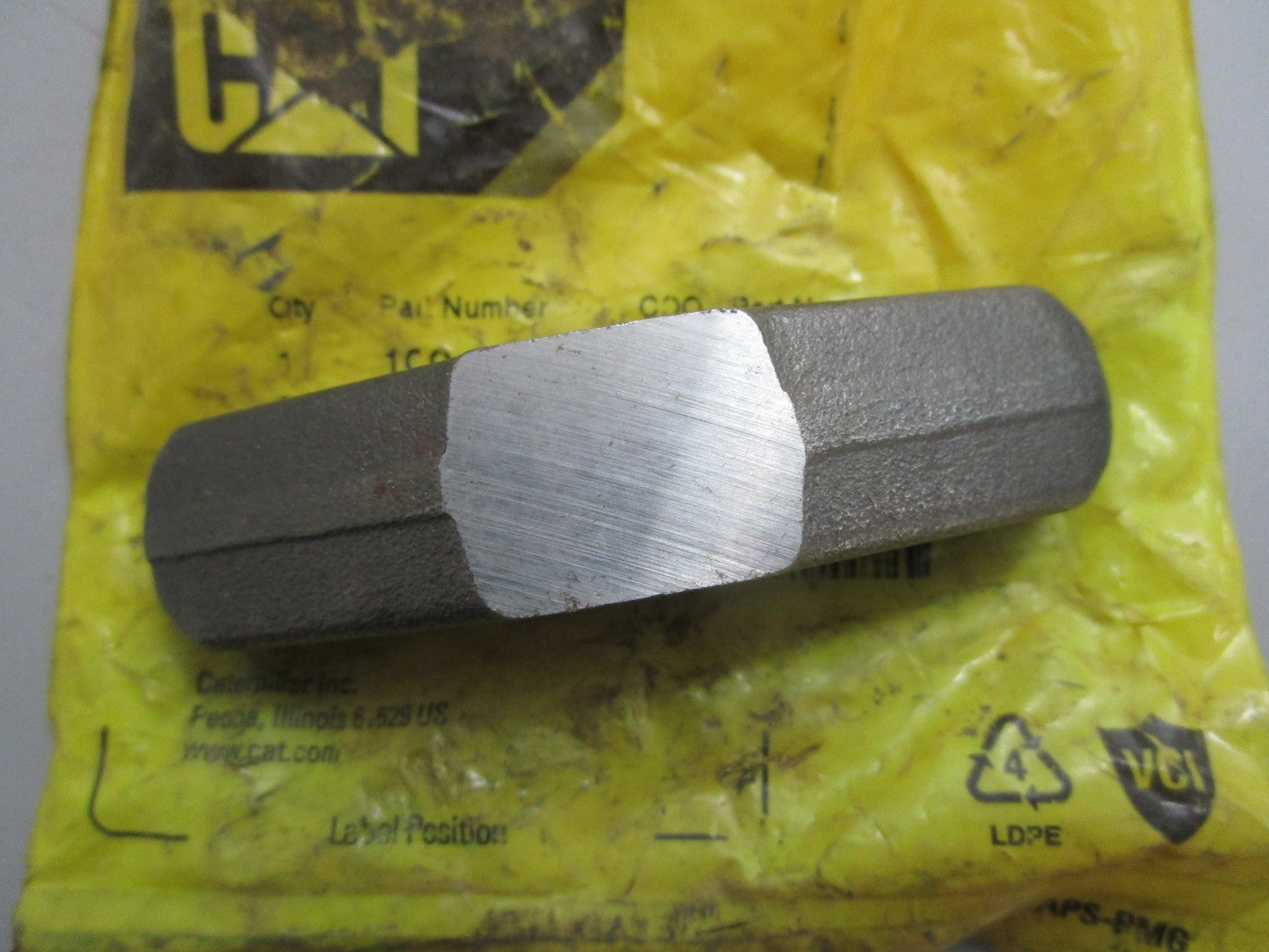 *NEW OEM* 0820 CAT Bridge 100-9889