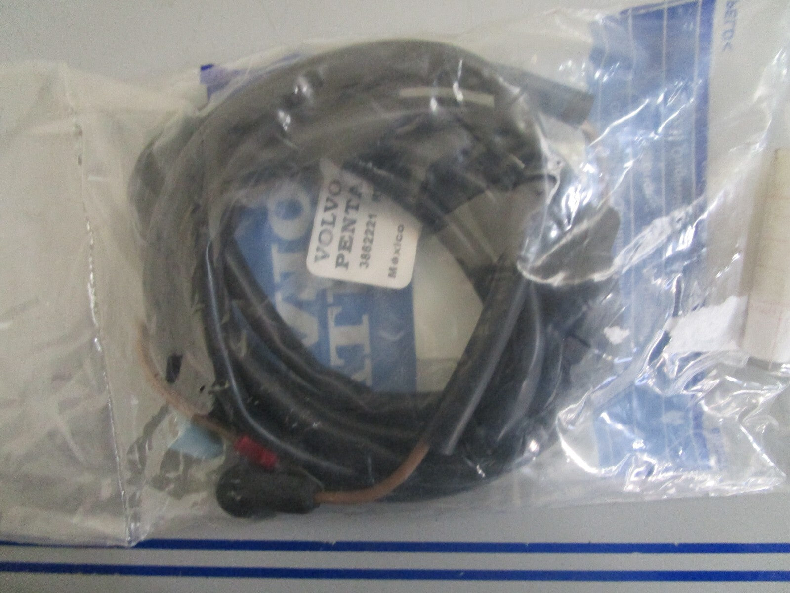 *NEW OEM* 0810 Volvo Penta Cable Harness 3862221