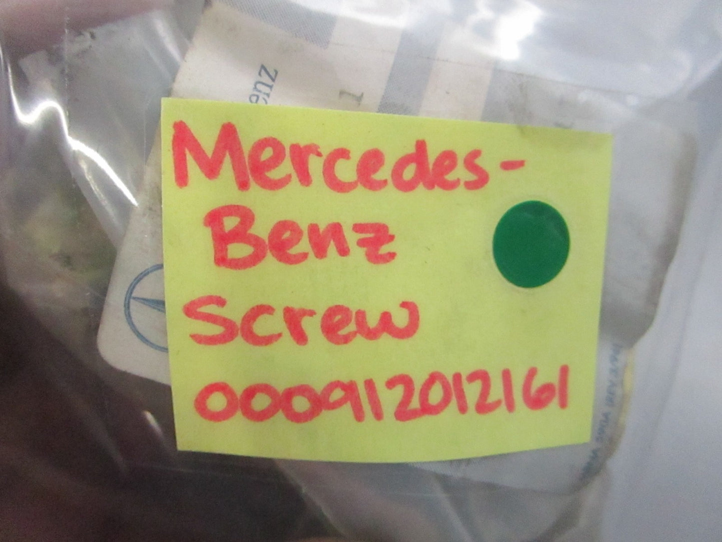 NEW OEM 000912012161 Mercedes-Benz Screw 0810