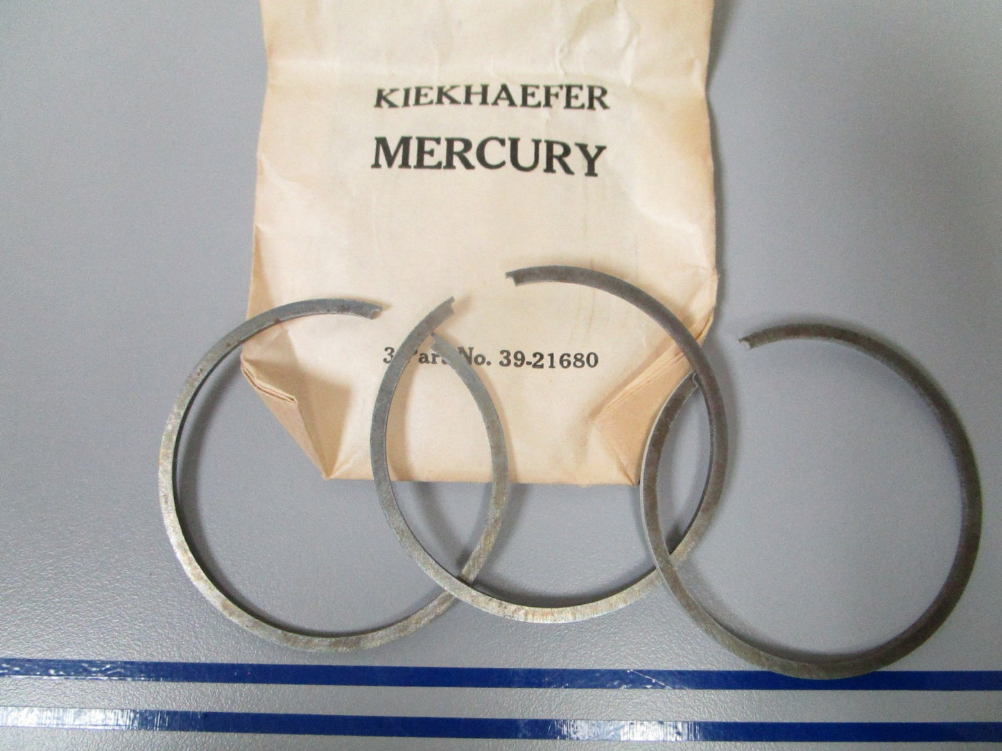 NEW OEM 39-21680 Mercury Quicksilver 3 Piston Ring Set 0810
