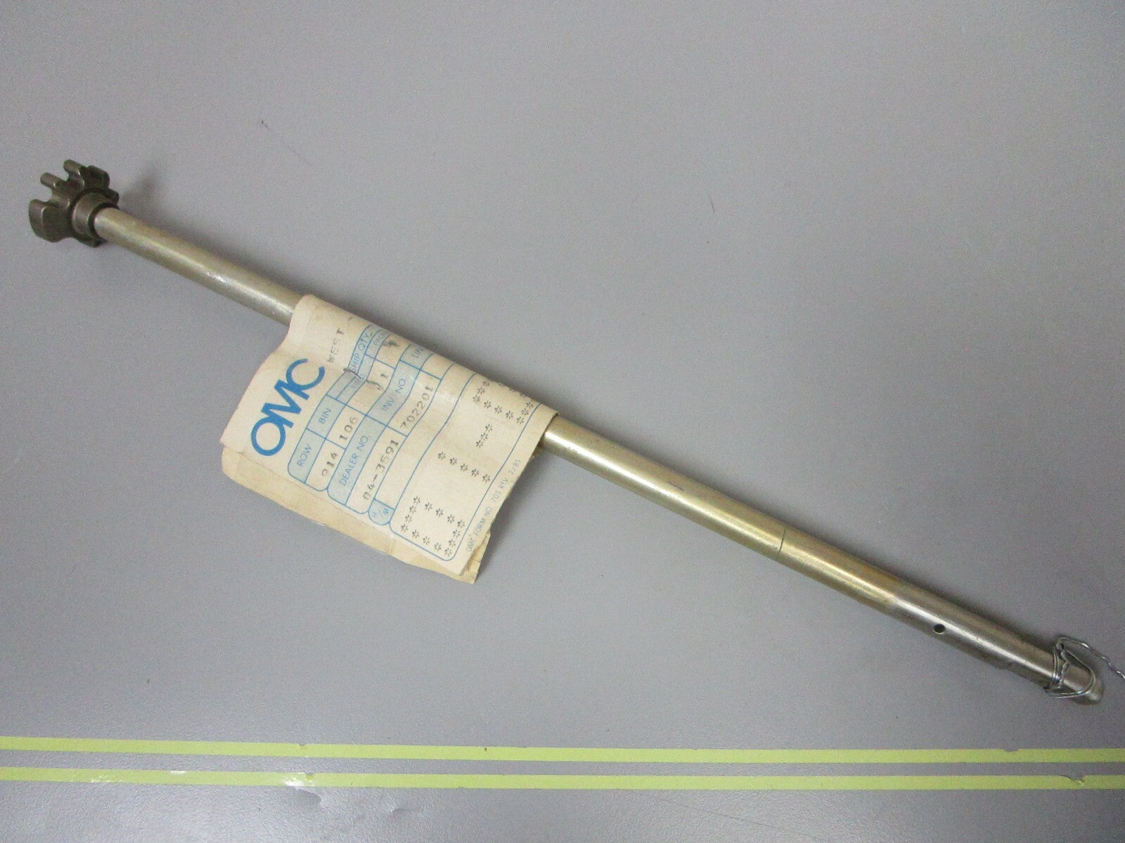 *NEW OEM* 0720 OMC Johnson Evinrude Tiller Throttle Shaft & Gear Ay 377943