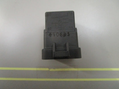 *NEW OEM* 0810 Mercury Quicksilver Relay 821509T01