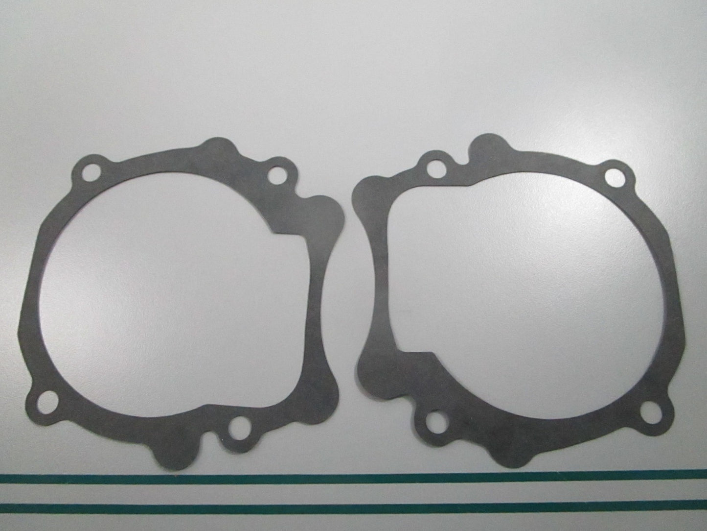 NEW OEM (LOT OF 2) 911784 0911784 OMC Johnson Evinrude Gasket 0810