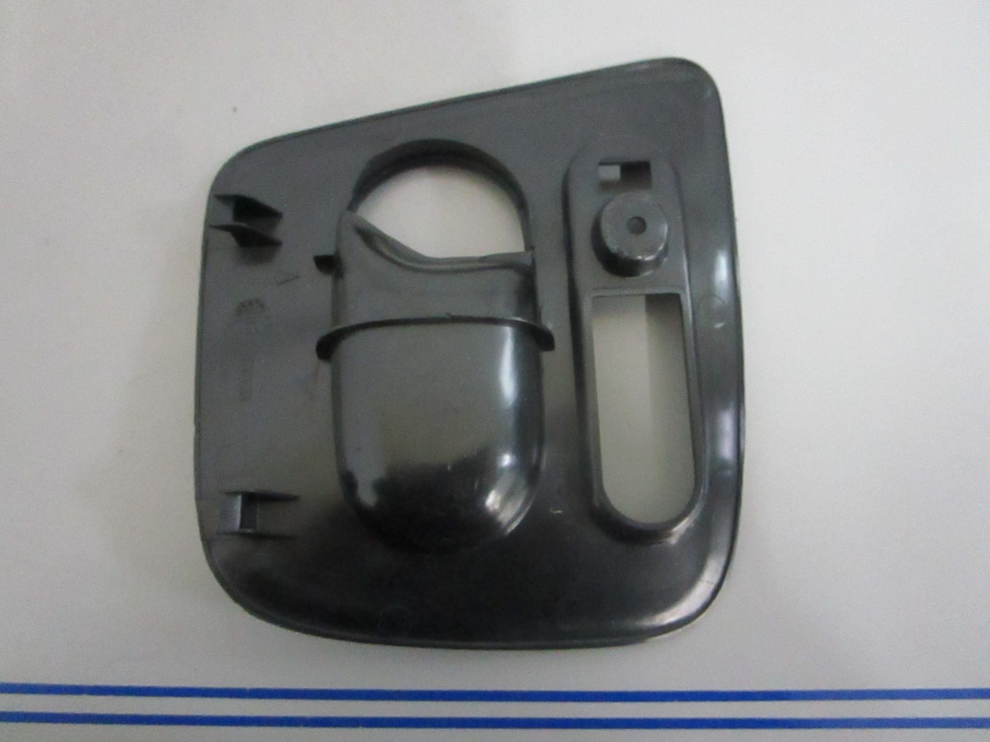 NEW OEM 9578824 Saab Mounting Plate 0820