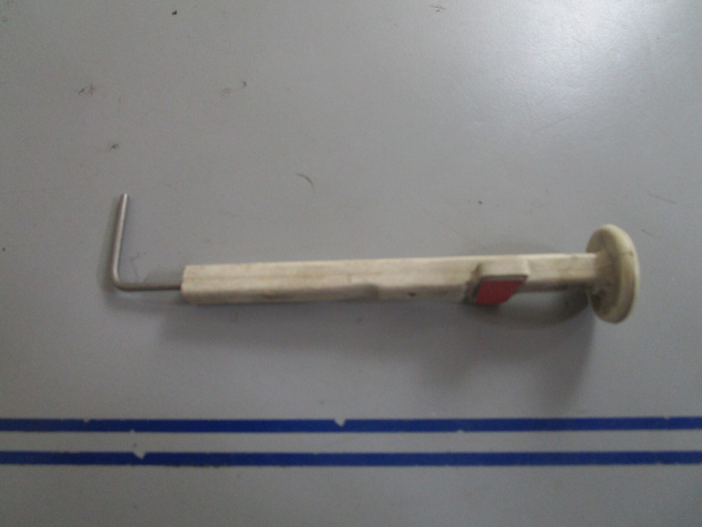 *NEW OEM* 0810 OMC Johnson Evinrude Primer Rod Assembly 391208 0391208