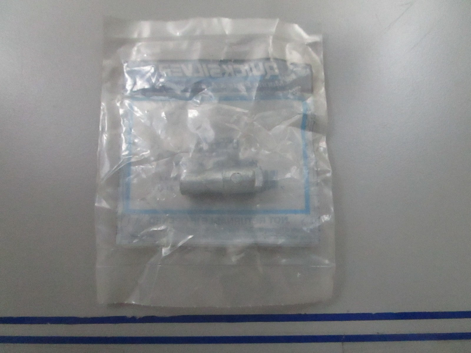 *NEW OEM* 0810 Mercury Quicksilver Anode 855678