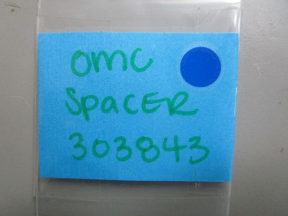 *NEW OEM* 0770 OMC Johnson Evinrude Spacer 303843 0303843