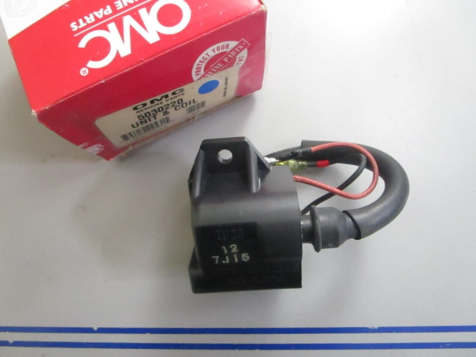 *NEW OEM* 0810 OMC Johnson Evinrude Unit & Coil 5030220