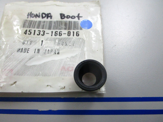 *NEW OEM* 0810 Honda Boot 45133-166-016