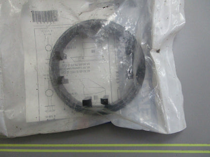 *NEW OEM* 0820 OMC Johnson Evinrude Hydrus Exhaust Ring Kit 5006512