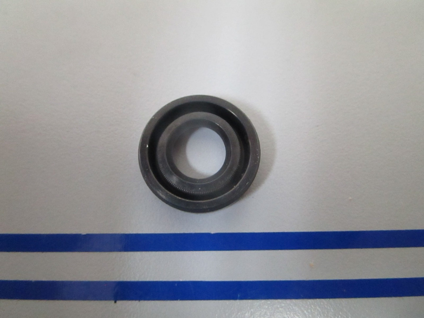 NEW OEM 09282-10009 Suzuki Oil Seal 0810