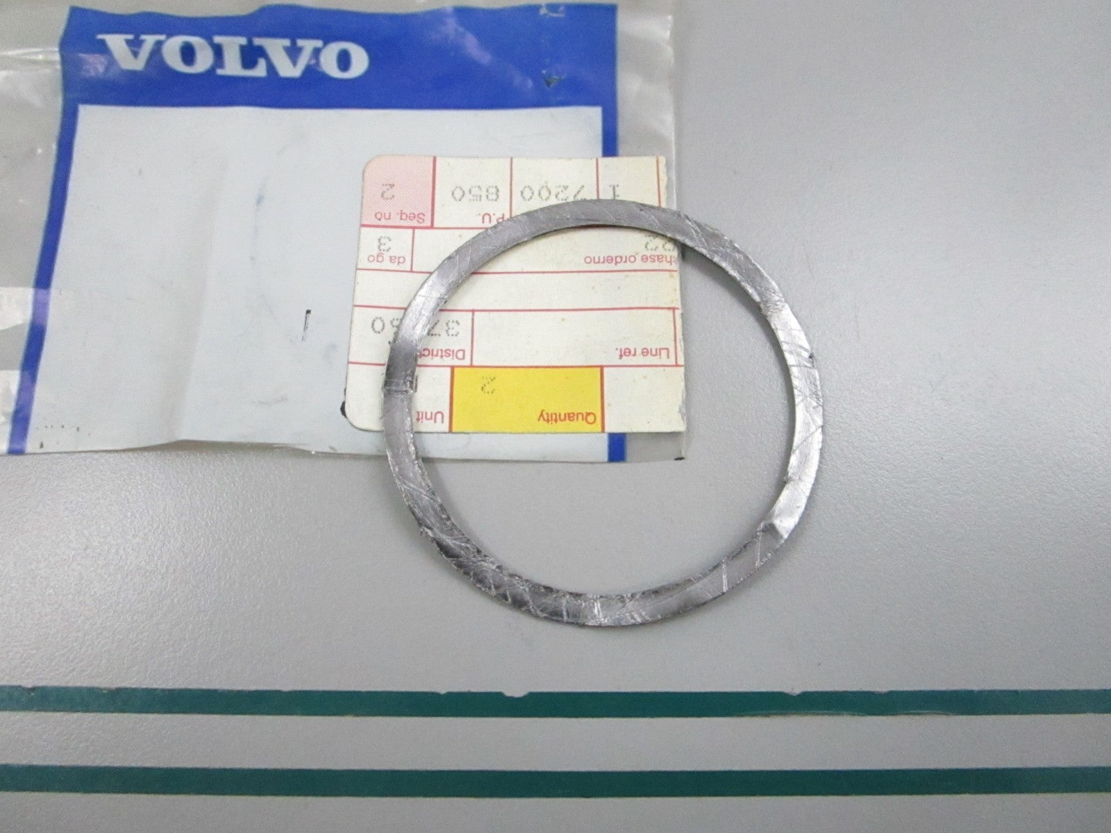 NEW OEM 859112 Volvo Penta Gasket 0810