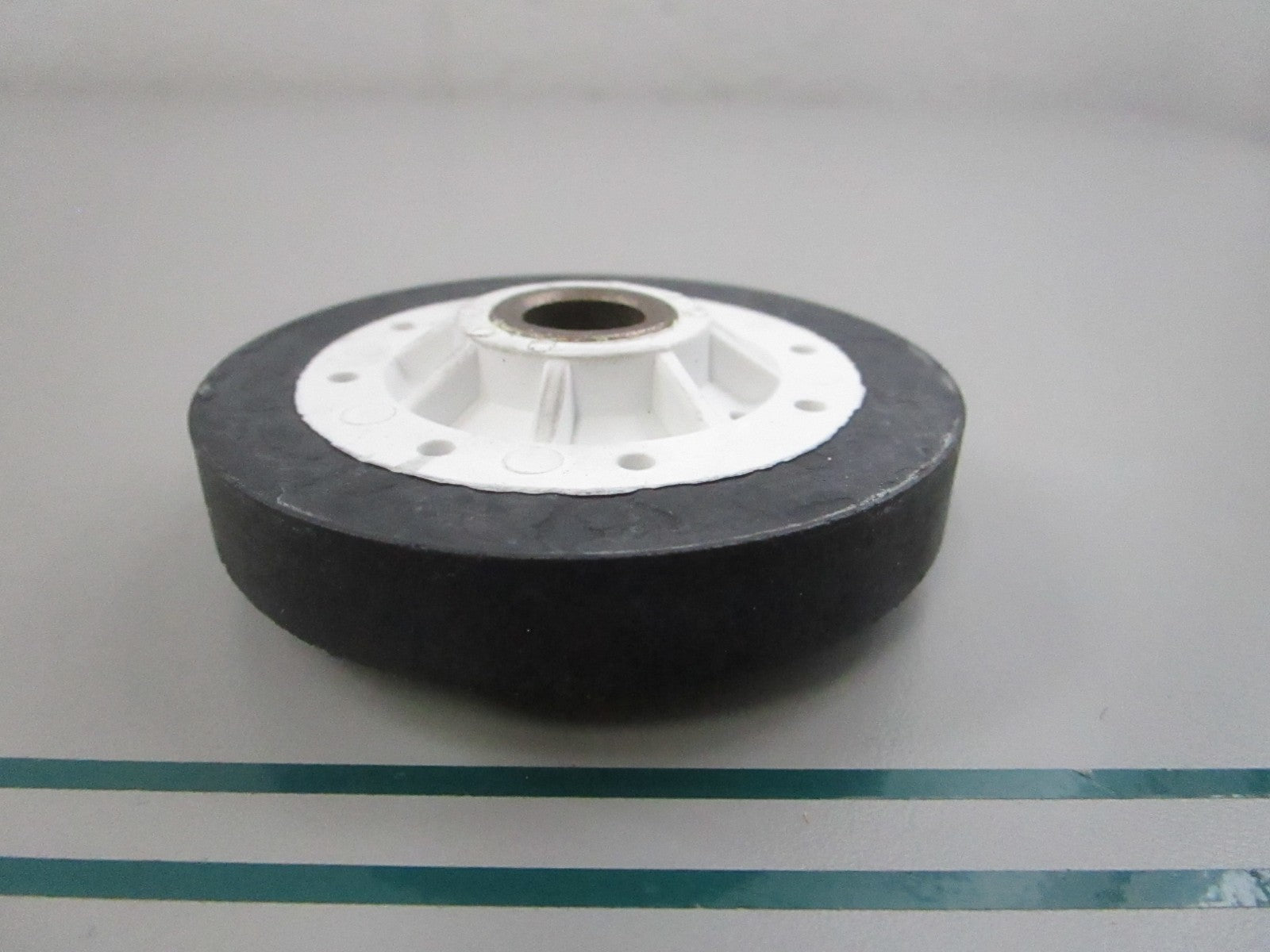 NEW OEM WP37001042 Whirlpool Dryer Drum Roller 0810