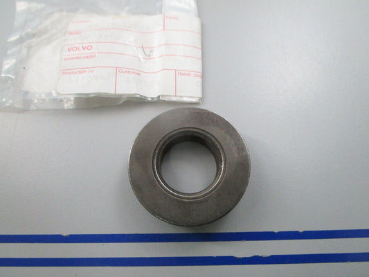 NEW OEM Volvo Penta 3852302 Nut 0810