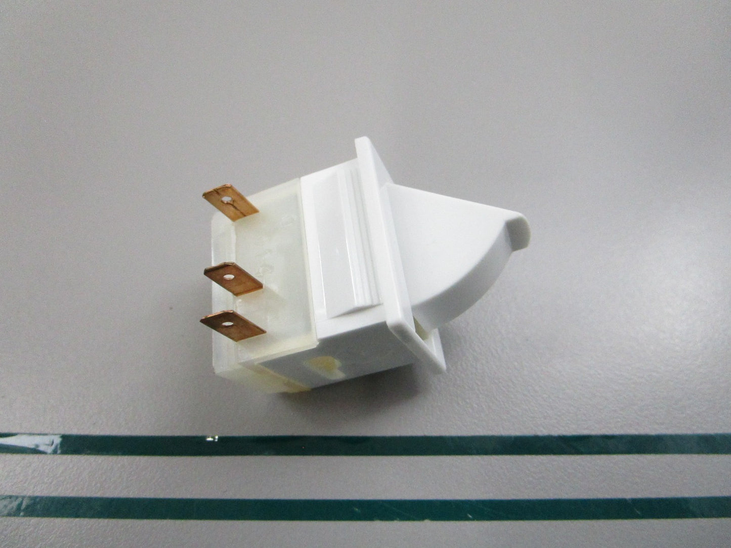Whirlpool NEW OEM Refrigerator Door Light Fan Switch WP4387911 NOS 0810